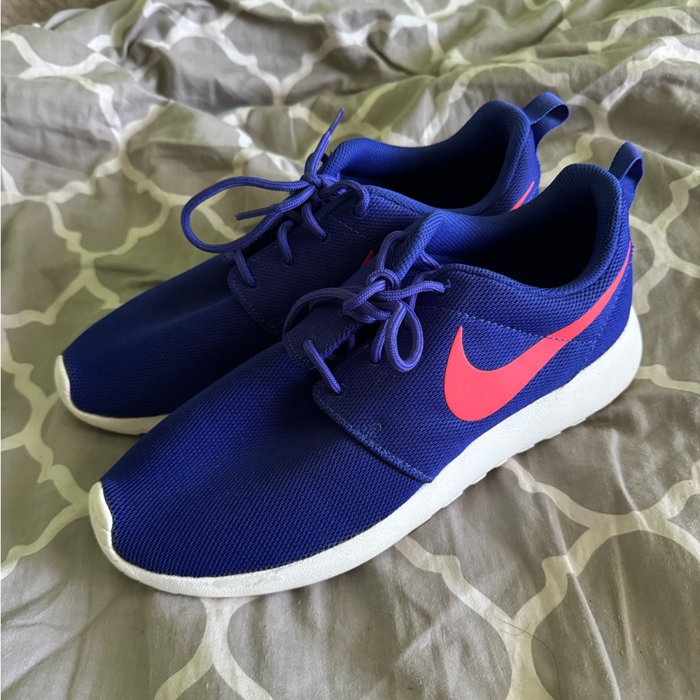 Women’s Nike Sneakers
